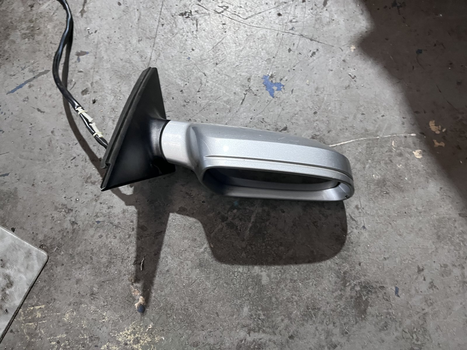2010 AUDI A4 B8 OSF WING MIRROR photo 3