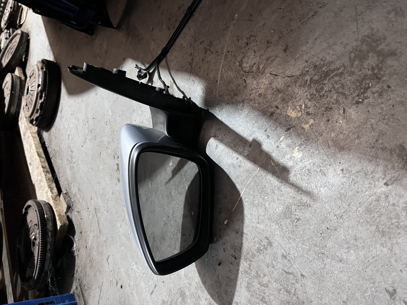 VW UP 012 3 DOOR NSF WING MIRROR SILVER LA7W