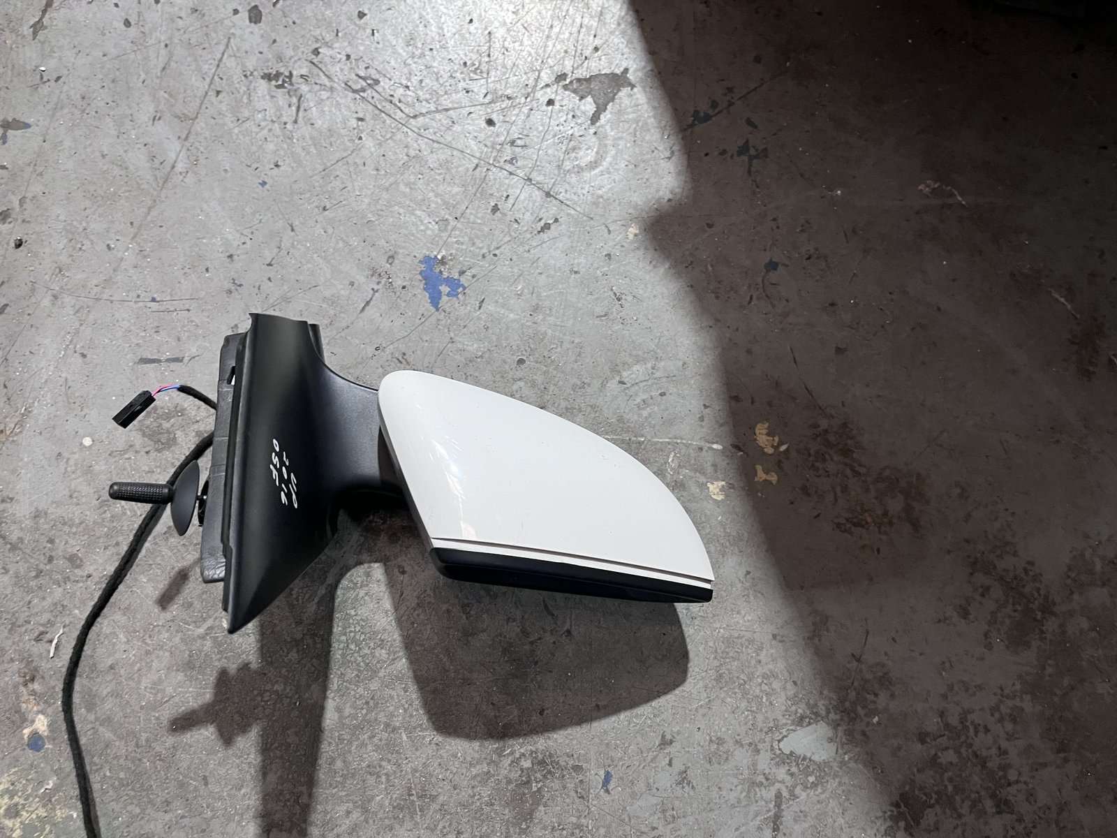 VW UP 2016 OSF WING MIRROR  photo 3