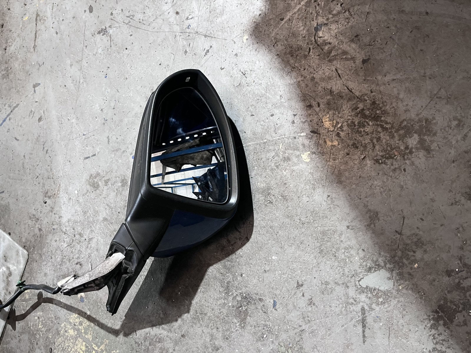 VW GOLF MK7 NSF WING MIRROR BLUE LA5J