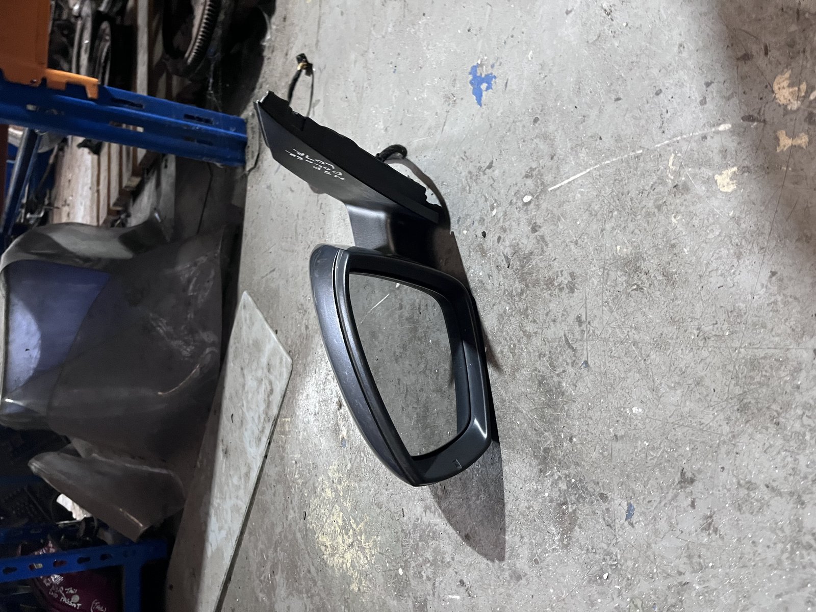 VW POLO 6R NSF  WING MIRROR GREY LD7R