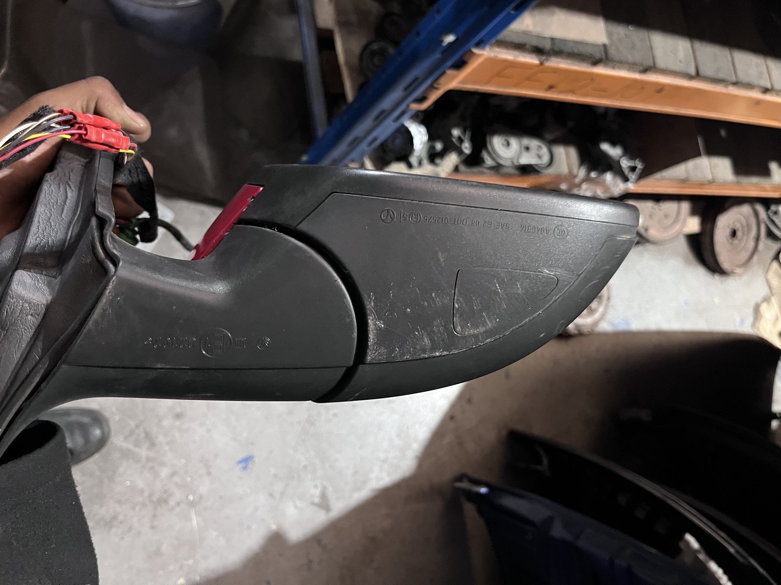 VW GOLF MK6 NSF WING MIRROR RED LY3D photo 5