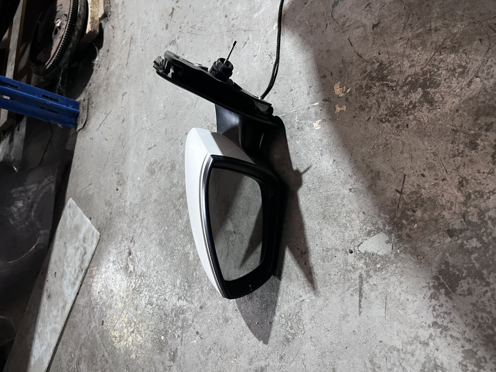 VW UP 2016 NSF WING MIRROR 