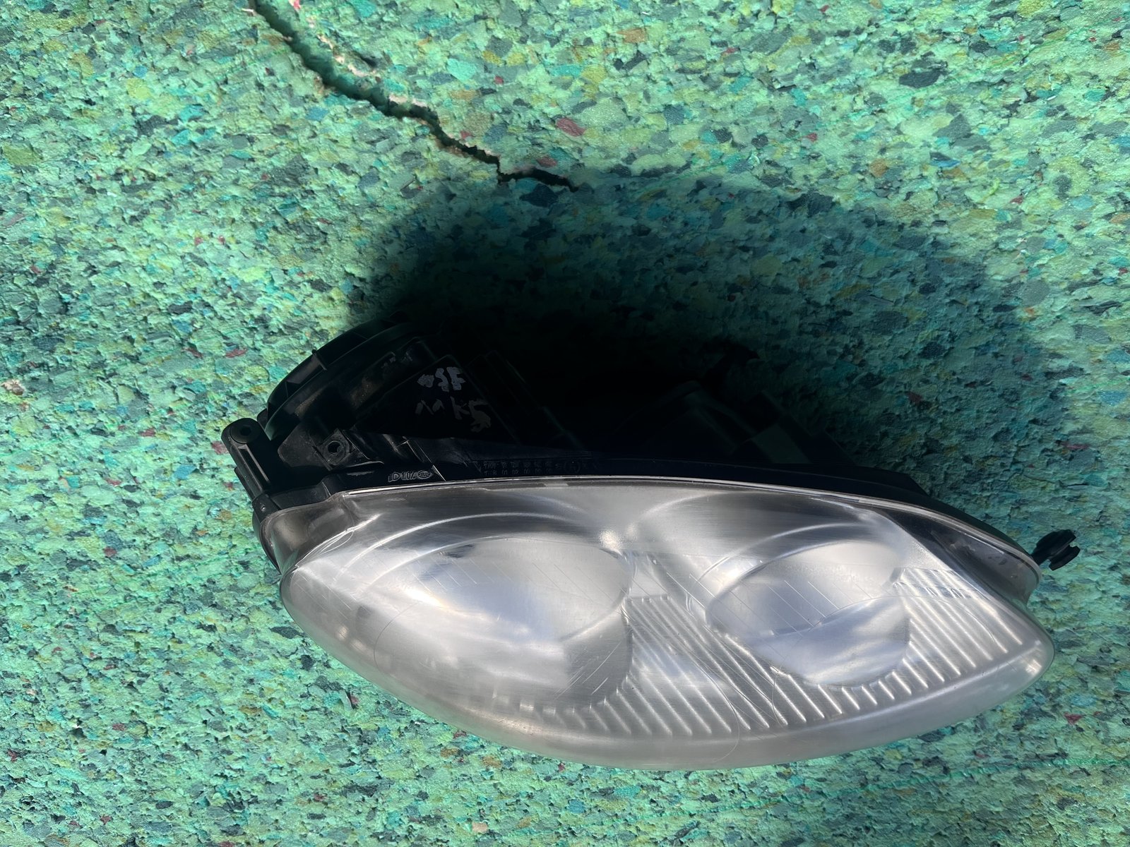 VW GOLF MK5 OSF HEADLIGHT photo 4
