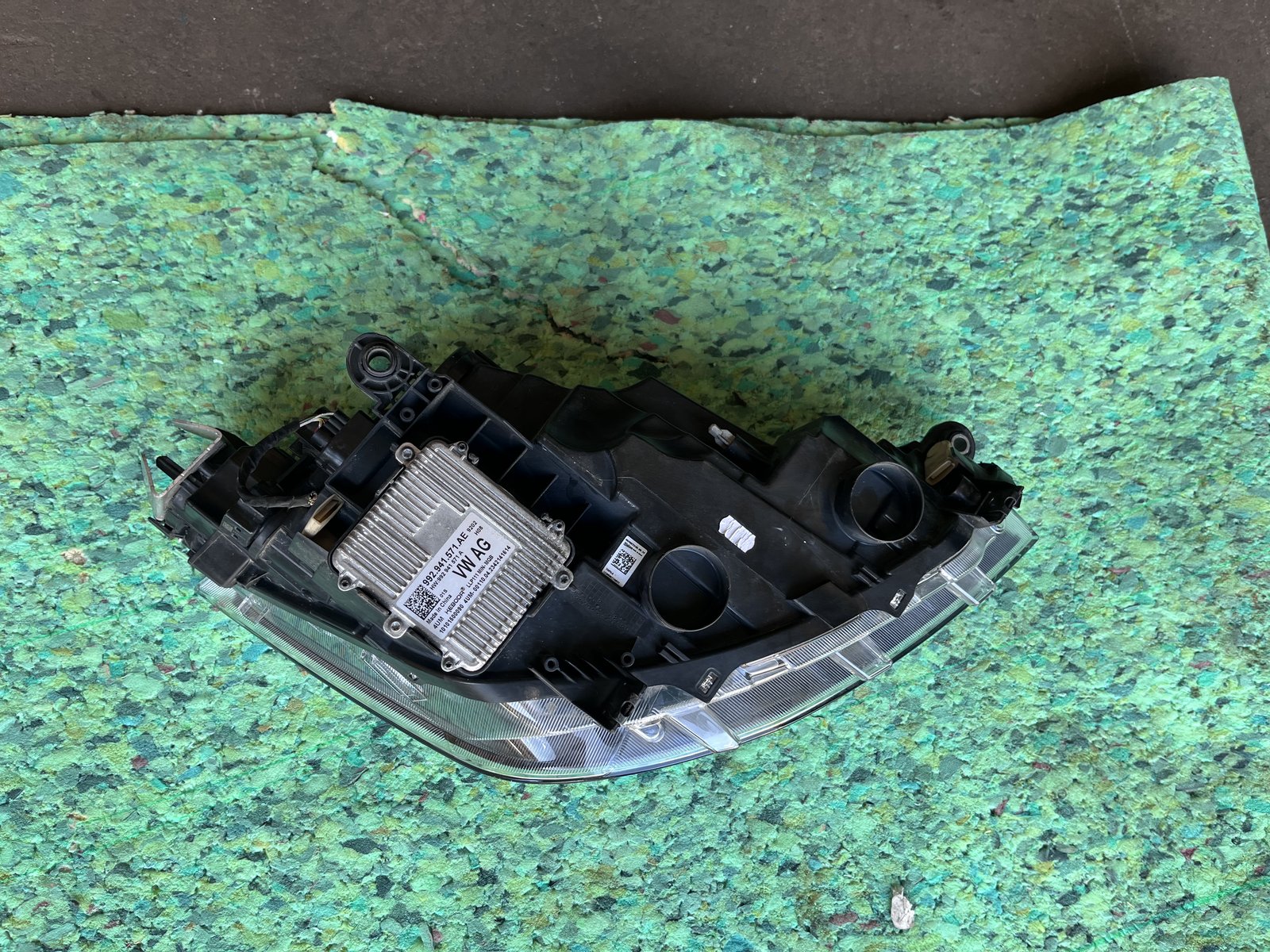 2023 SEAT IBIZ FL NSF LED HEAD LIGHT  photo 8