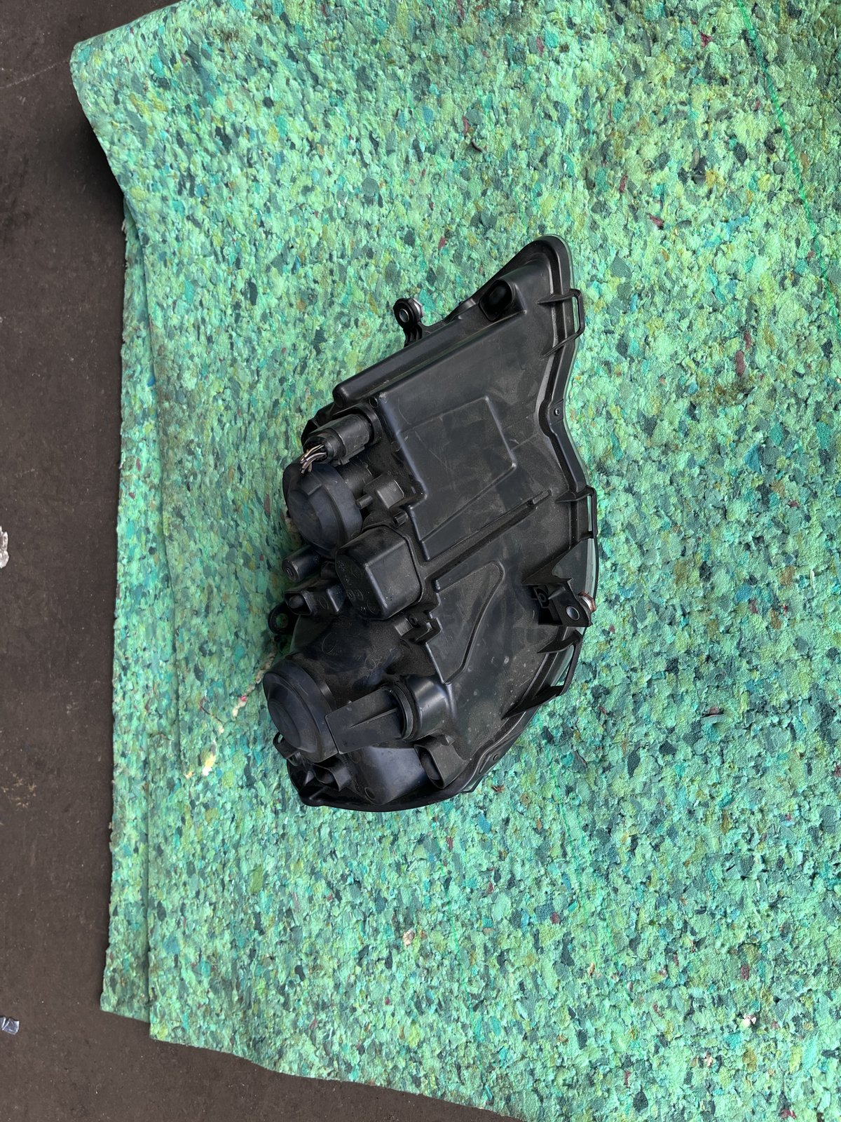 VW POLO 9N NSF HEAD LIGHT photo 8