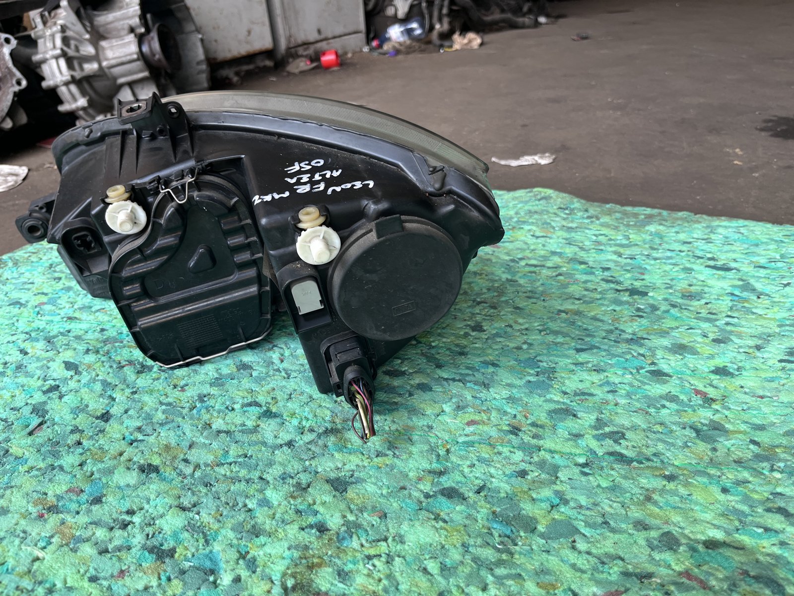 SEAT LEON ALTEA FR MK2 OSF HEADLIGHT  photo 6