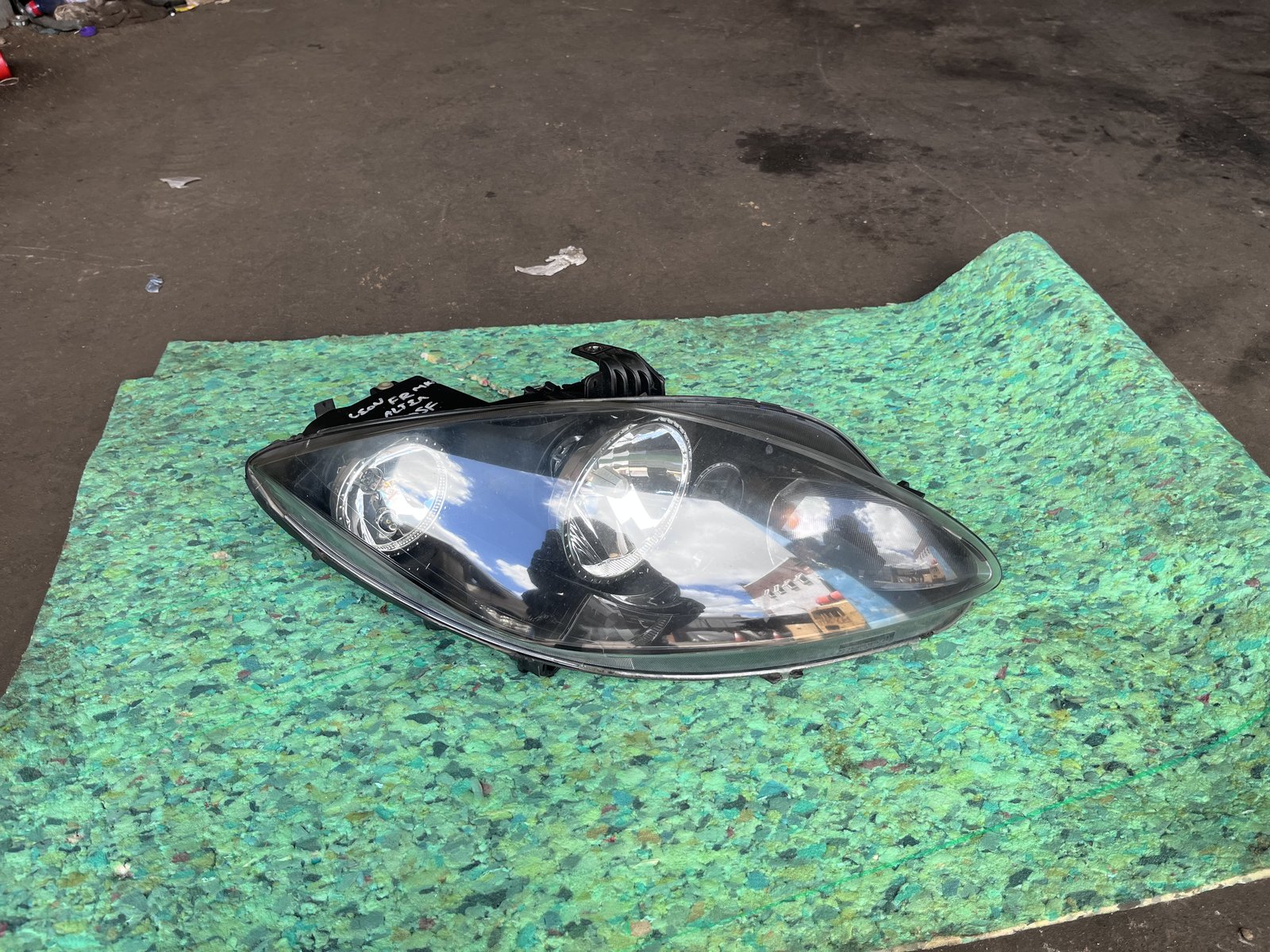 SEAT LEON ALTEA FR MK2 OSF HEADLIGHT 