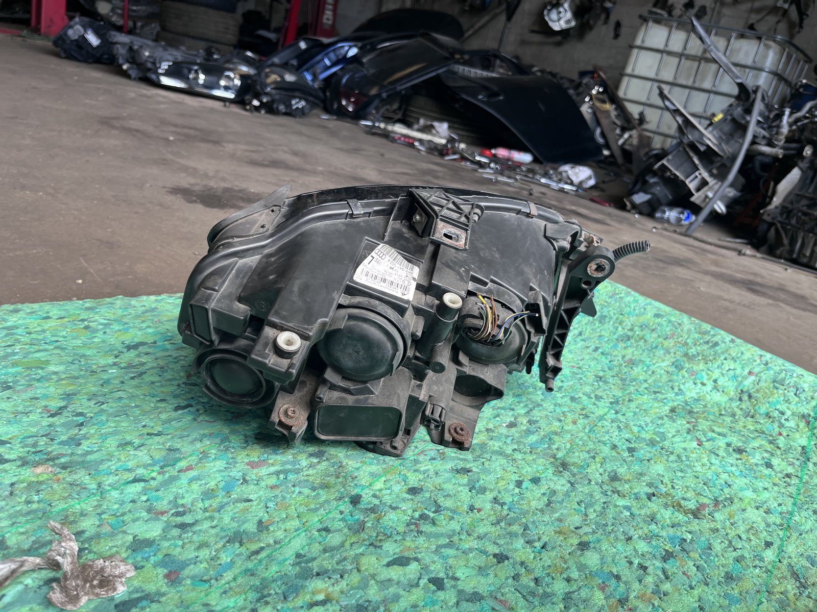 11-14 AUDI A4 B8 SALLON NSF HEAD LIGHT  photo 5