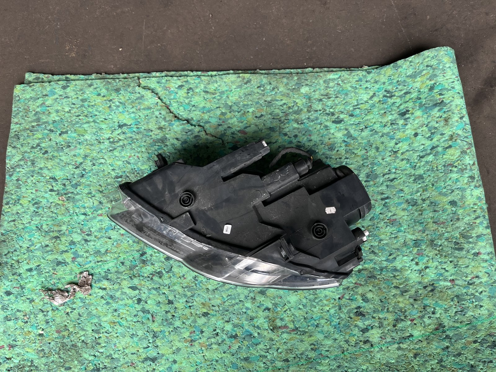 VW PASSAT B6 OSF HEAD LIGHT  photo 8