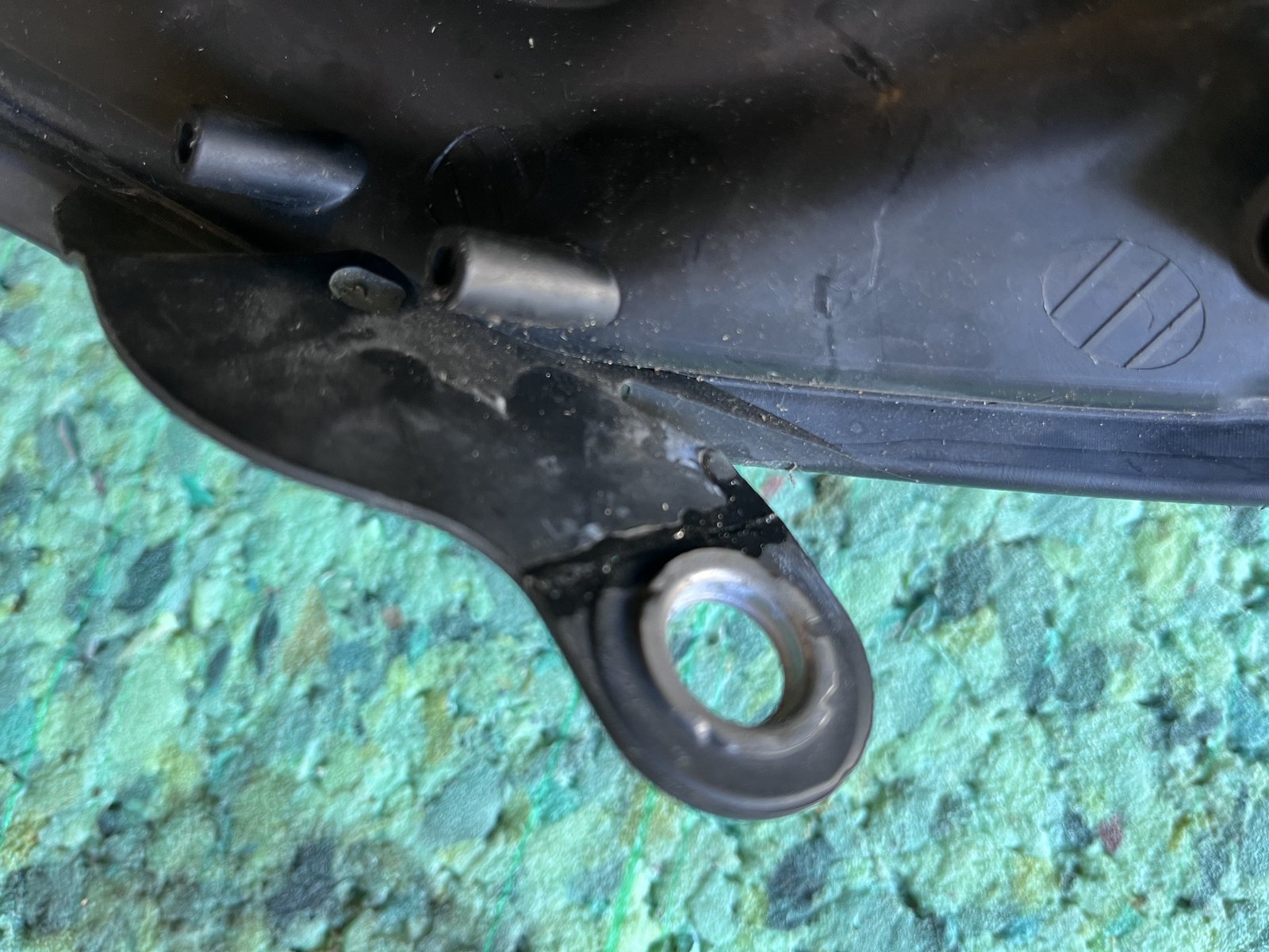2010 SKODA FABIA NSF HEAD LIGHT photo 3