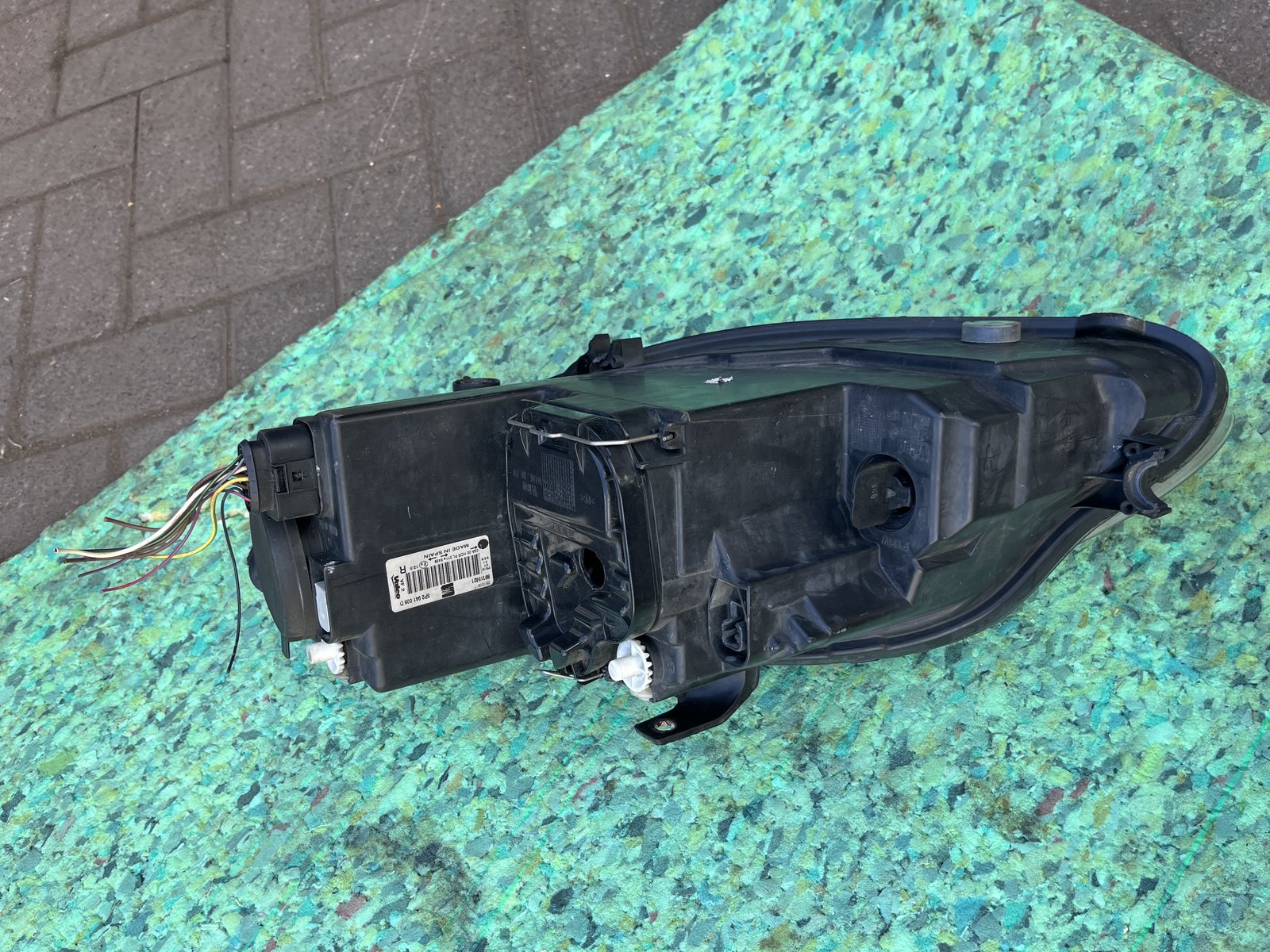 SEAT LEON 08 OSF HEAD LIGHT  photo 3
