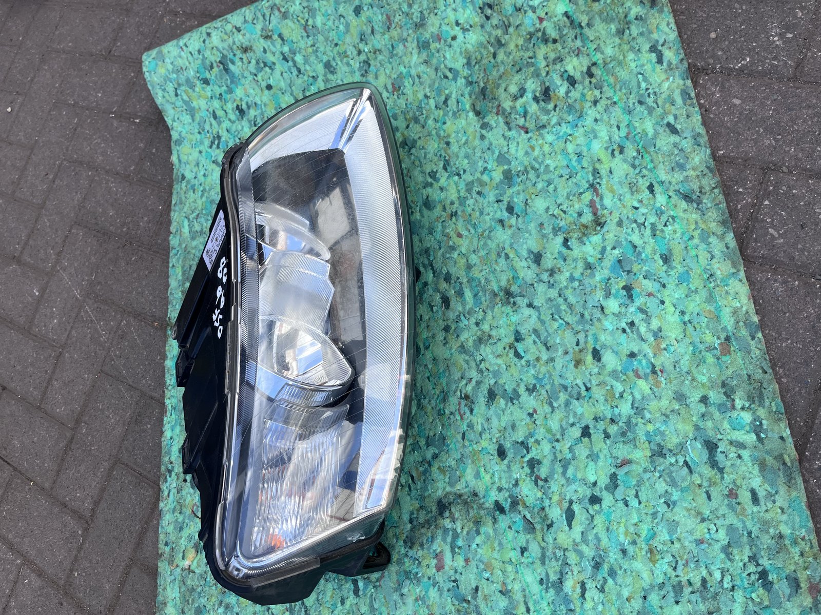 2008 AUDI A6 OSF HEAD LIGHT