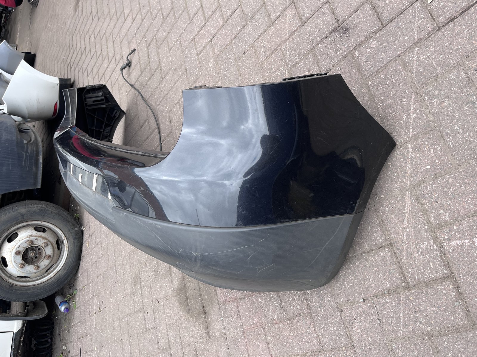 VW GOLF MK5 REAR BACK BUMPER BLACK LC9Z photo 2