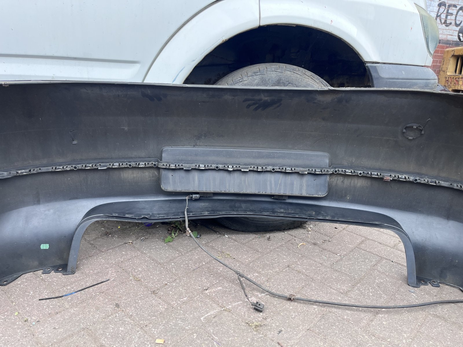 VW GOLF MK5 REAR BACK BUMPER BLACK LC9Z photo 7