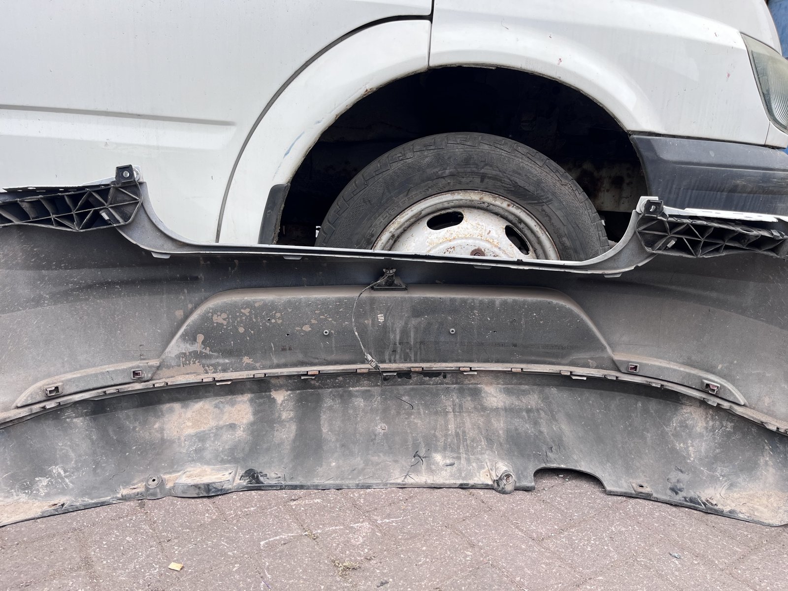 SEAT IBIZA 11 REAR BACK BUMPER LB9A photo 4