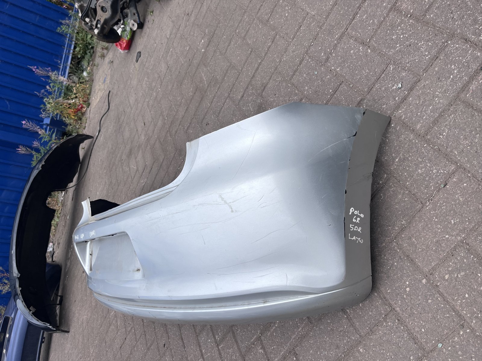 VW POLO 6R REAR BUMPER LA7W photo 4