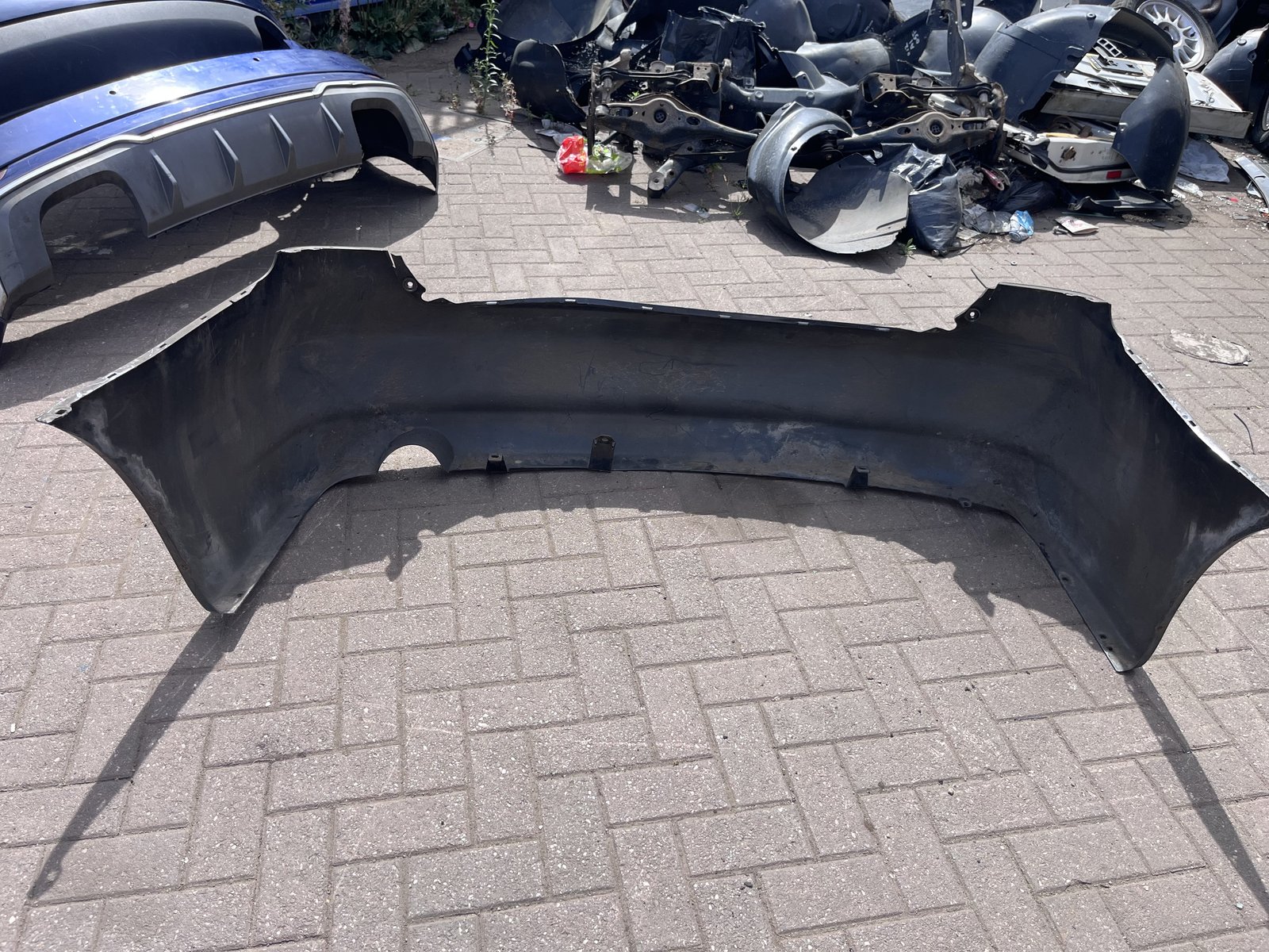MITSUBISHI GRANDIS REAR BUMPER  photo 7