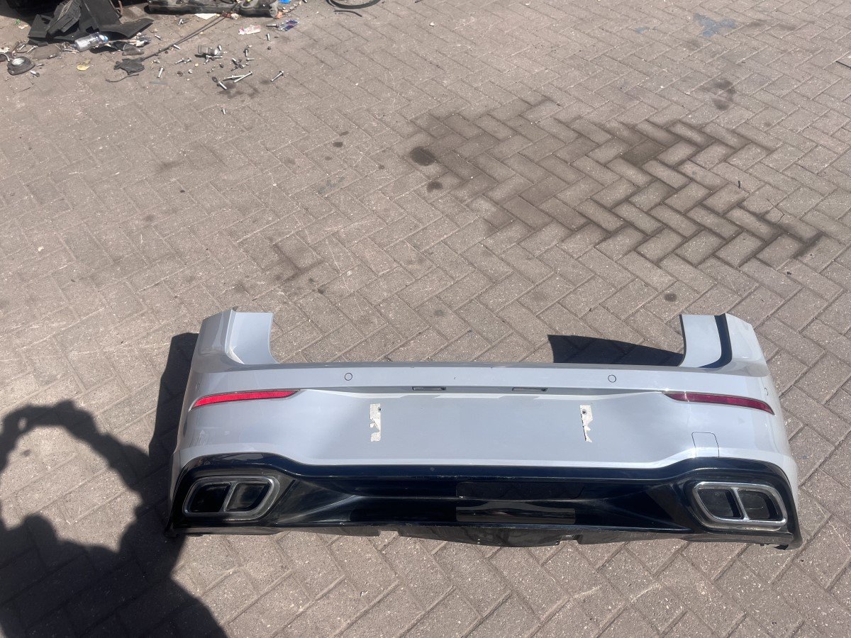 VW GOLF MK8 REAR BACK BUMPER  MOON STONE GREY LA7C