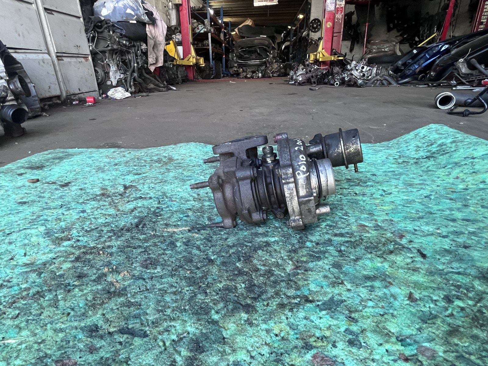 VW POLO 2.0L D TURBO photo 4