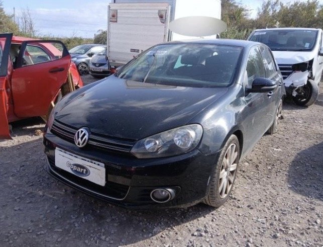 2009 VW Golf - breaking for petrol parts, engine 1.4 PETROL CAVD